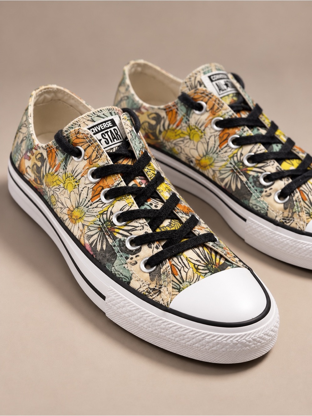 Converse Chuck Taylor All Star Floral Print Low Top Sneakers Women’s Size 8